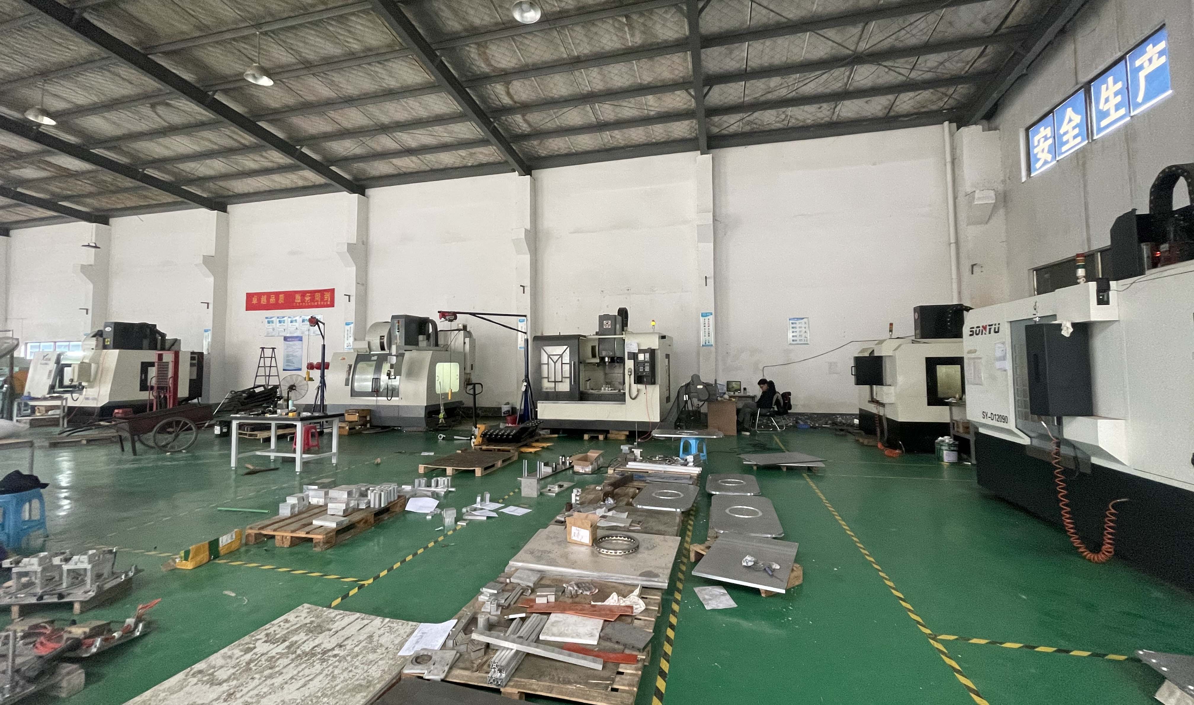 解決汽車自動包邊機設備的問題